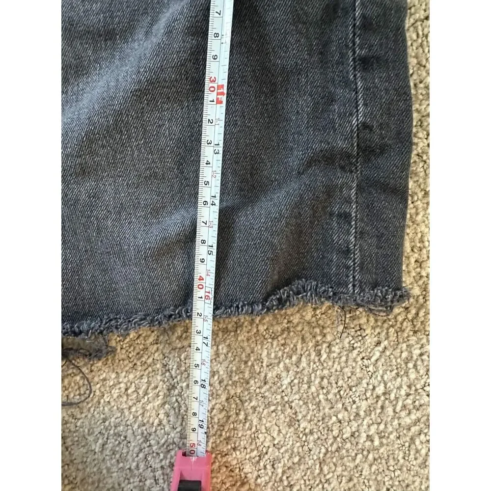 Levi's 501 '93 Women's Cutoff Shorts 7 inch inseam Size 34 - Picture 7 of 8